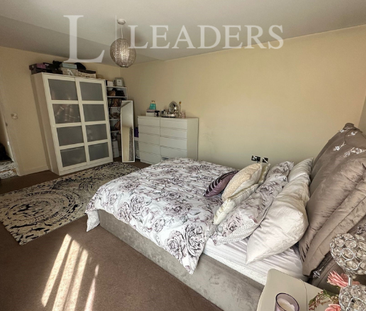 1 bedroom flat to rent - Photo 4 | Rentumo