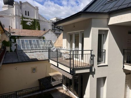 Kiadó újszerű állapotú lakás - Kecskemét - Photo 4