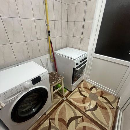 Apartament cu o camera de inchiriat - Fotografie 3