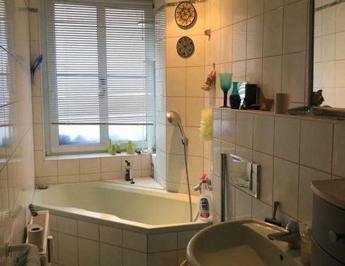 Teilweise möblierte 1 Zimmer Wohnung in Neukölln unter Mieter zu vermieten - Foto 1