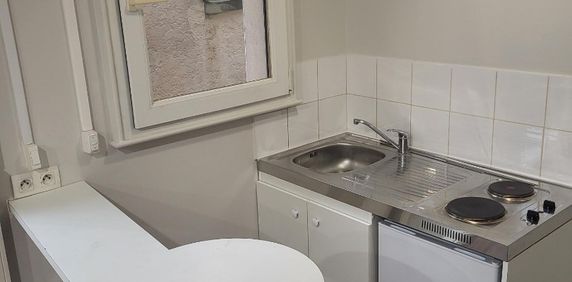 Location Appartement 1 pièce 23m² ARQUES 62510 - Photo 2