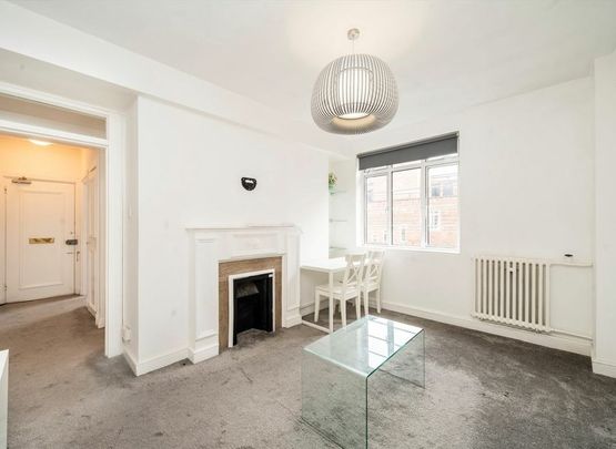 Hammersmith Road - Photo 1