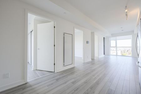 For Lease - 3079 Trafalgar Road Unit# 508, Oakville, Ontario - Photo 2