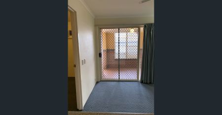 A Quiet Sanctuary Away from The Bustle of The Inner-City - Photo 3