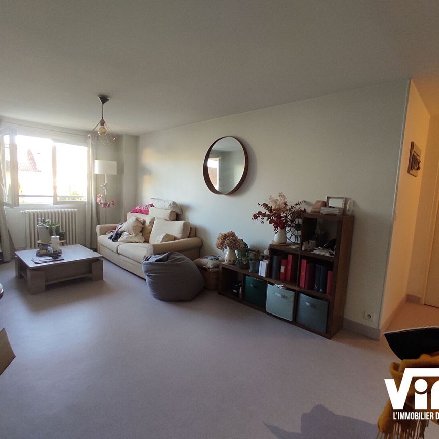 GRAND T2 PROCHE FAC DES SCIENCES - Photo 1