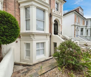 flat to rent Denmark Villas, Hove, East Sussex - Photo 6