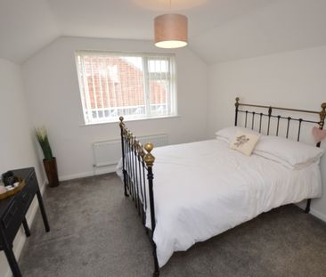 3 Bedroom Semi-Detached Dormer Bungalow - Photo 4