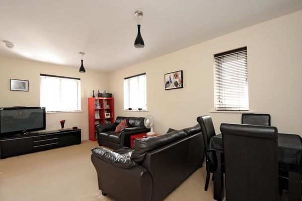 2 bedroom apartment to rent - Photo 1
