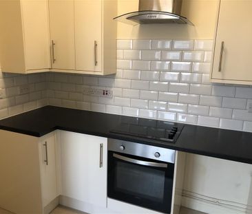 Warwick Road, Solihull - Photo 1