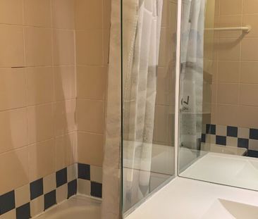 Appartement à louer 3 pièces • 47,90 m2 Paris 19 - Photo 2