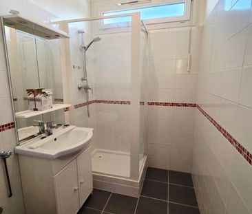 Location Appartement 2 Pièces 54 m² - Photo 5