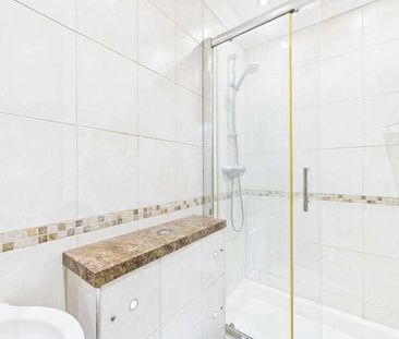 Calder Court, Gringer Hill, Maidenhead, Berkshire, SL6 - Photo 3