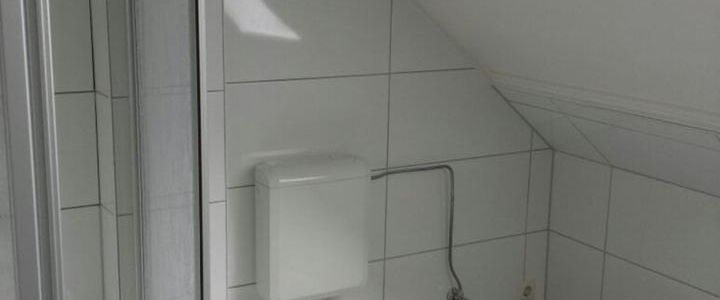 Ruhige DG-Wohnung 120qm zum 01.04.2026 / Sudheim - Photo 1