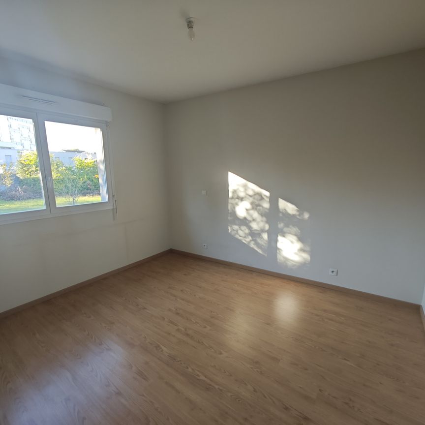 BORDEAUX CAUDERAN - Eglise Saint Amand - Appartement de Type 4 - Terrasse + jardin + garage - Photo 1