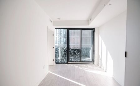 For Lease - 55 Charles Street Unit# 4106, Toronto, Ontario - Photo 3