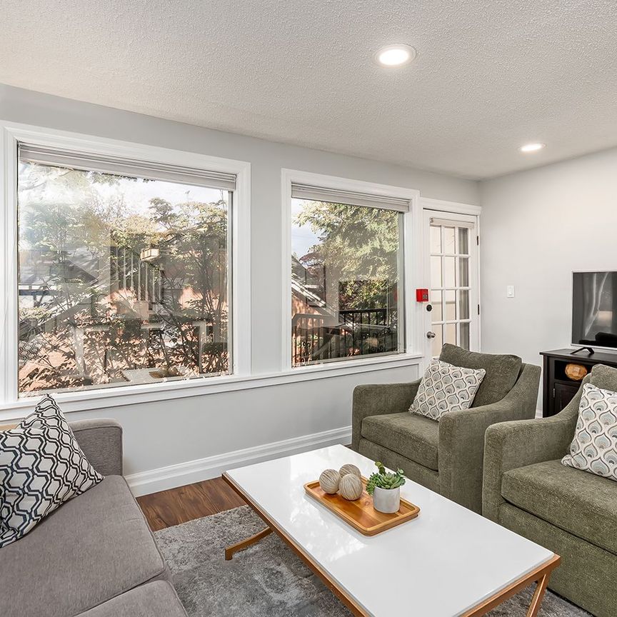 For Lease - 432 Burlington Avenue Unit# 6, Burlington, Ontario - Photo 1