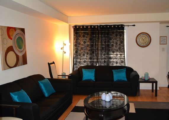 For Lease - 8685 Dogwood Crescent, Niagara Falls, Ontario - Photo 1