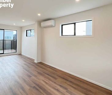 63A Joshua Carder Drive, Hobsonville - Photo 1