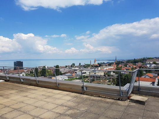 Die beste Aussicht auf den wunderschönen Bodensee von Ihrem Balkon - helle Wohnung, neue Küche, neues Bad, Dachterrasse und Spielplatz Kopie - Photo 1