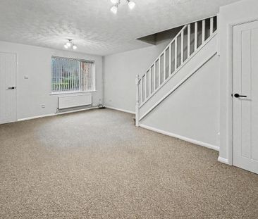3 bedroom end of terrace house to rent - Photo 4