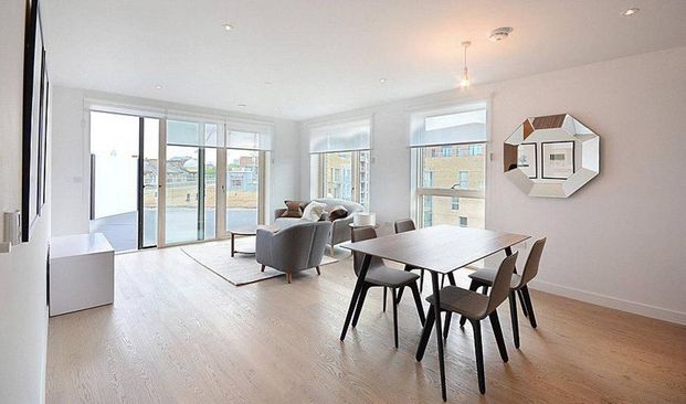 2 bedroom flat to rent - Photo 1