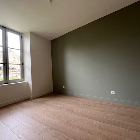 POITIERS CENTRE-VILLE, T3 RENOVE DE 60.87M² - Photo 1