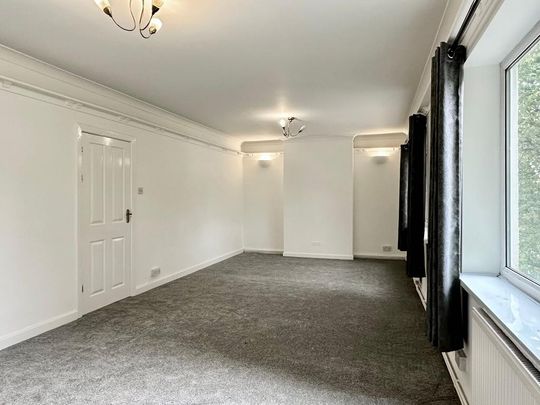 3 bedroom apartment to rent - Photo 1