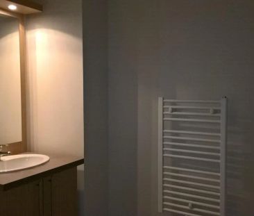 Appartement à louer 3 pièces 63.9m² - Photo 2