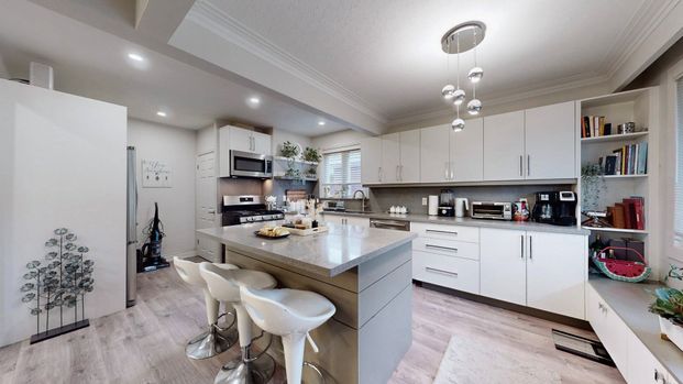 For Lease - 11 Elynhill Drive, Toronto, Ontario - Photo 1