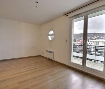 Location Appartement 2 pièces 43m² CLERMONT FERRAND 63000 - Photo 4