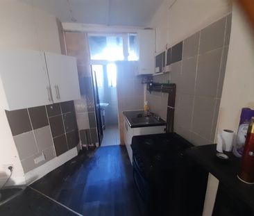 Studio Flat, Hampton Road, B6 - Photo 2