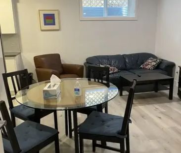 Adorable Furnished basement suite | Edmonton - Photo 1