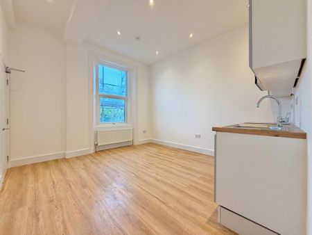 Seafield Road, Hove, BN3 2TP 2 bedroom flat to rent - Photo 4