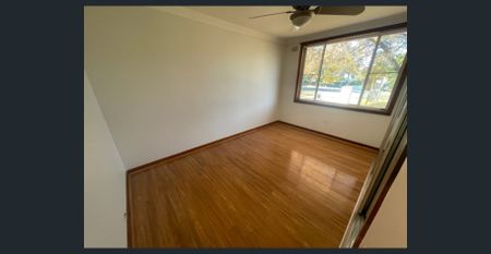 2 Bedroom Home - Great Location! - Photo 5