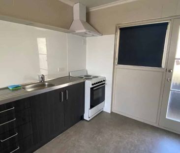 One Bedroom in Frankton - Photo 1