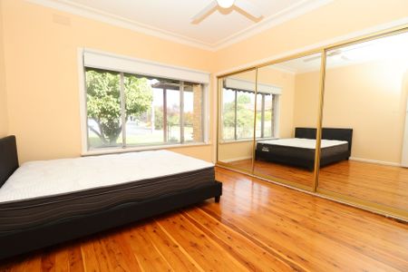 9 Bungown Place Mount Austin NSW - Photo 3