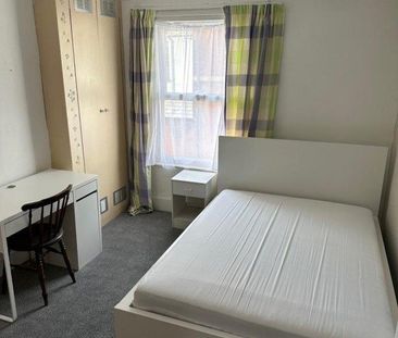 3 bedroom house share to rent - Photo 1