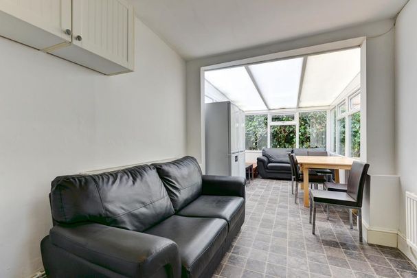 7 bedroom house to rent - Photo 1