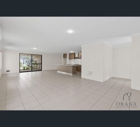 28 Newbridge Street, Meadow Springs, WA 6210 - Photo 2