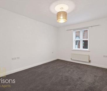 2 bedroom ground floor flat to rent - Photo 4