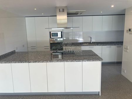 A beautiful Three-Bedroom Flat for Rent - Kiseleff - Photo 4
