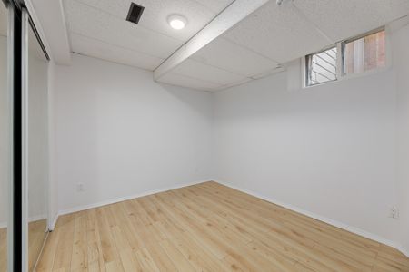 Keets Dr & Wickham Dr (Basement), Coquitlam - Photo 3