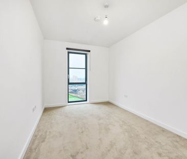 New Road, Dagenham, London, RM9 - Photo 2