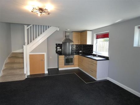 1 bedroom terraced house to rent - Photo 2