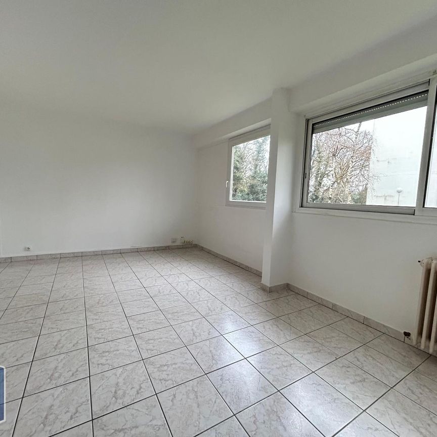 Location Appartement 3 pièces 67m² NIORT 79000 - Photo 1