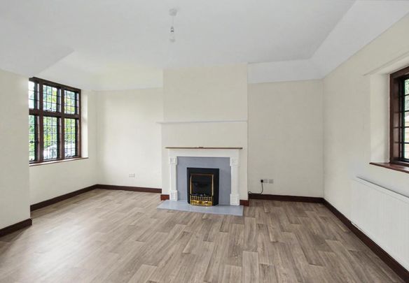 2 bedroom semi-detached bungalow to rent - Photo 1