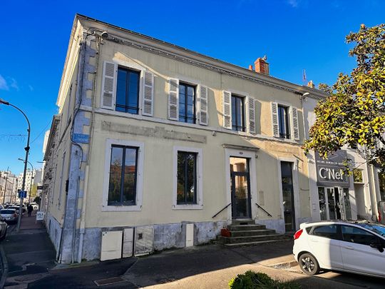 Location appartement 2 pièces, 29.60m², La Roche-sur-Yon - Photo 1