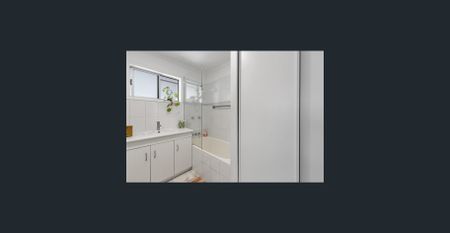 Brick home with huge entertainment area and pool - Photo 2