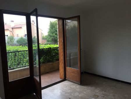 Location Appartement 2 pièces 32m² AIX EN PROVENCE 13100 - Photo 3