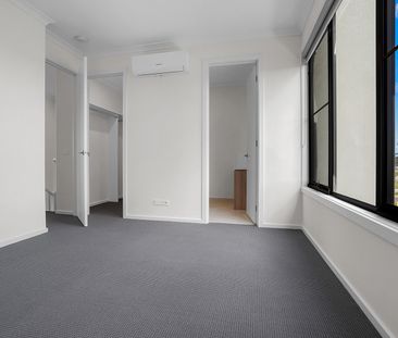 11 Kawana Mews, Cranbourne VIC 3977 - Townhouse For Rent | Domain - Photo 5